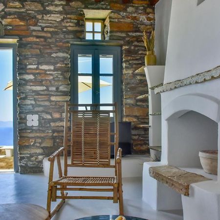 Kardhianí Living Theros Luxury Suites מראה חיצוני תמונה