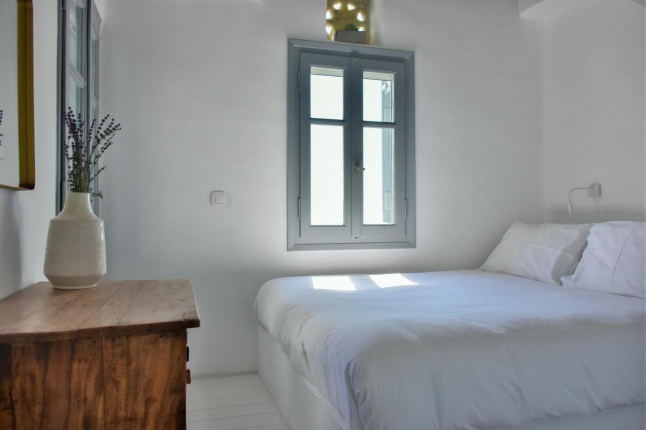 Kardhianí Living Theros Luxury Suites מראה חיצוני תמונה