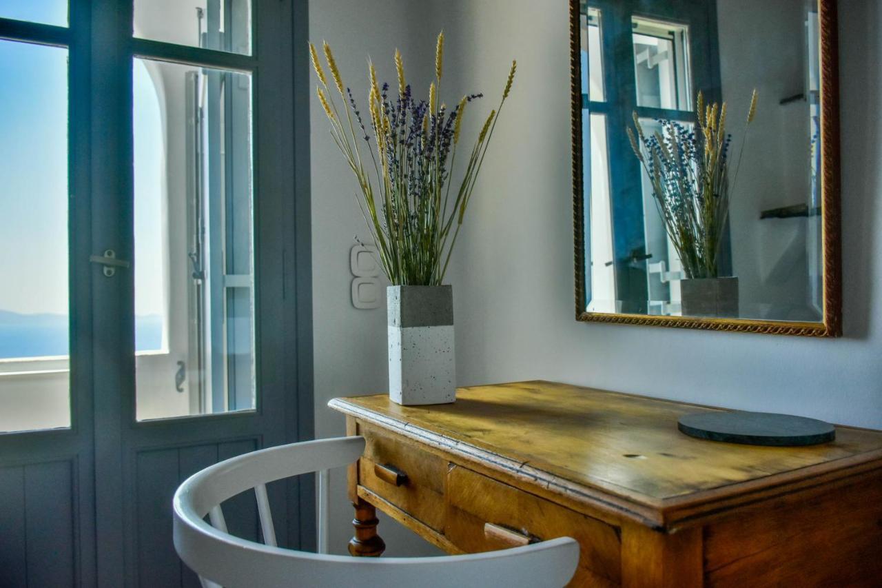 Kardhianí Living Theros Luxury Suites מראה חיצוני תמונה