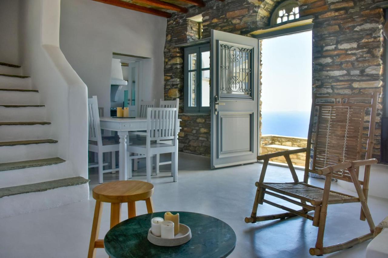 Kardhianí Living Theros Luxury Suites מראה חיצוני תמונה