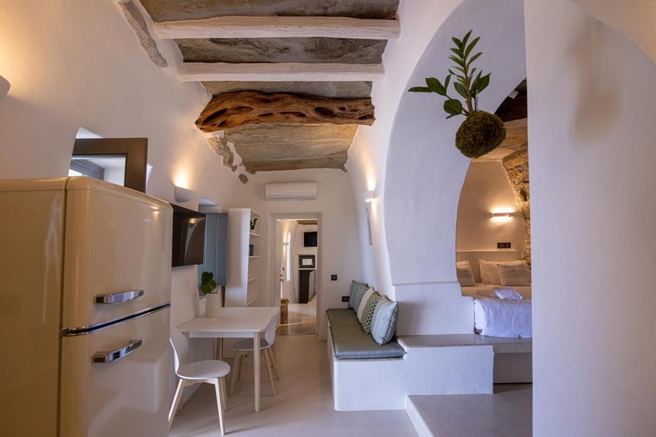 Kardhianí Living Theros Luxury Suites חדר תמונה