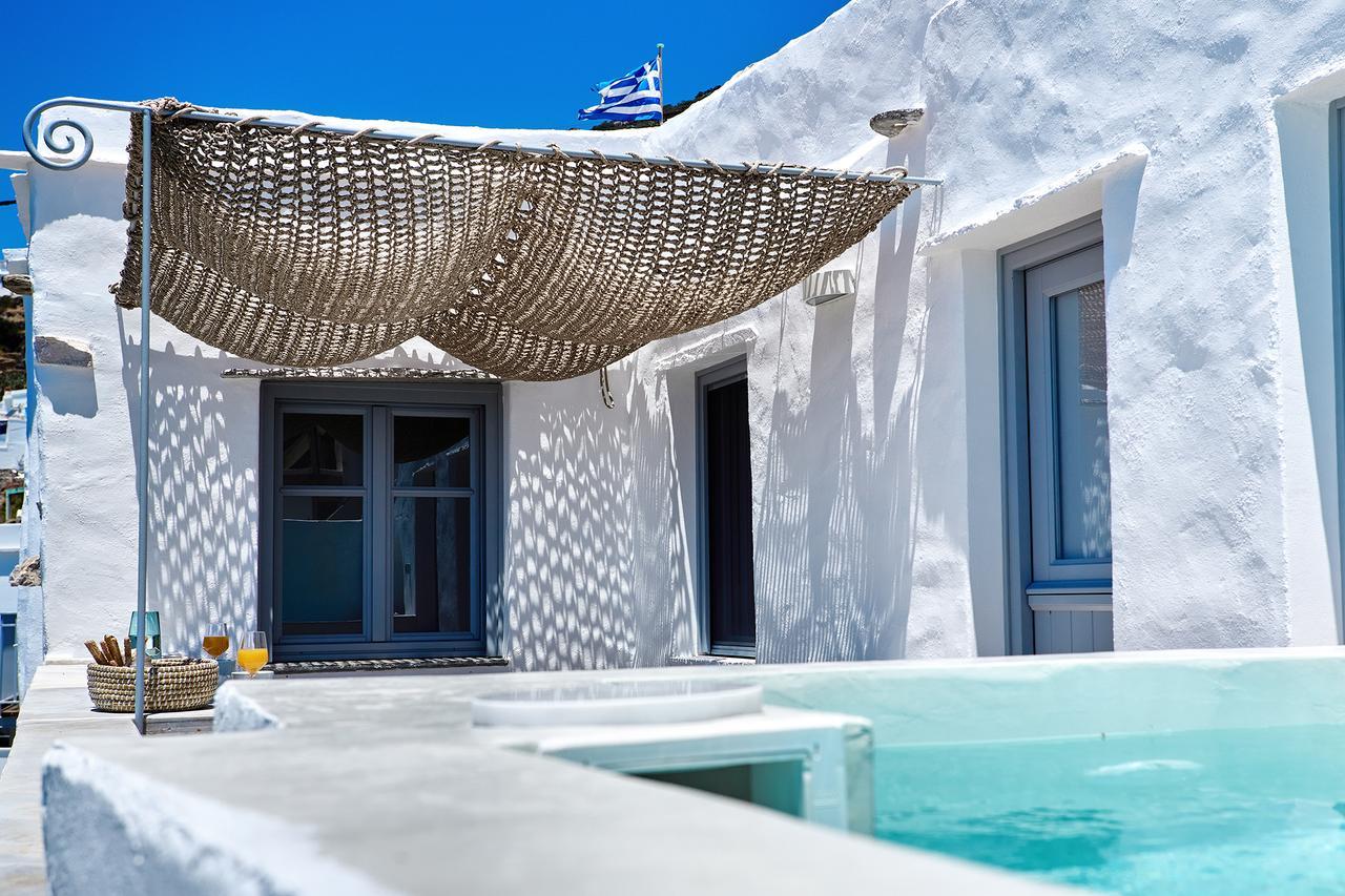 Kardhianí Living Theros Luxury Suites מראה חיצוני תמונה