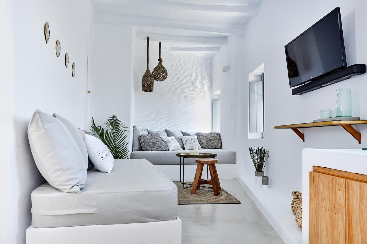 Kardhianí Living Theros Luxury Suites מראה חיצוני תמונה
