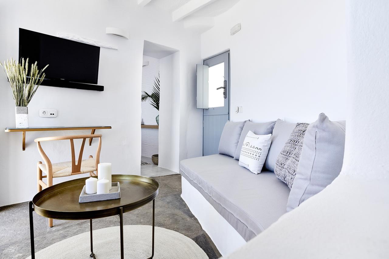 Kardhianí Living Theros Luxury Suites מראה חיצוני תמונה