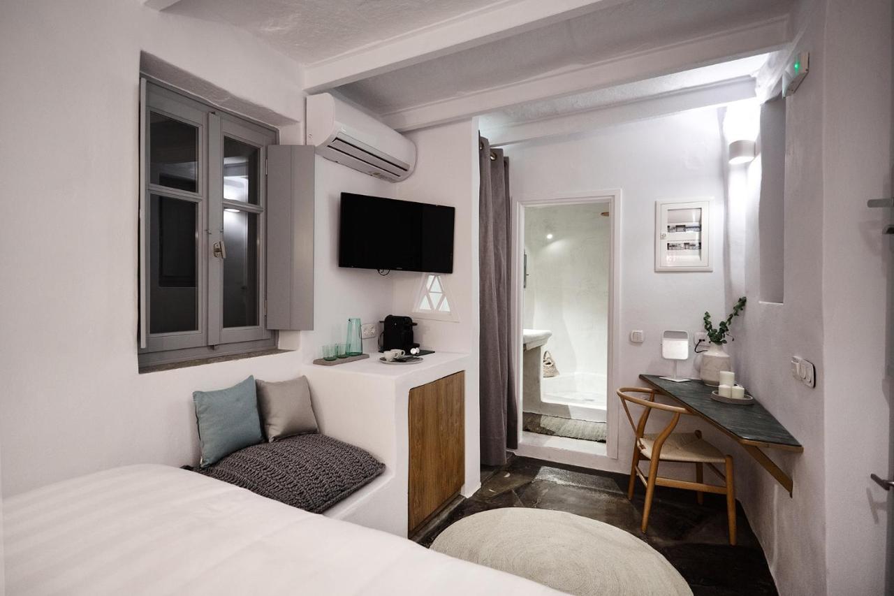 Kardhianí Living Theros Luxury Suites מראה חיצוני תמונה